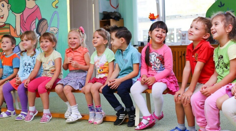 Dzieci w przedszkolu we Włocławku